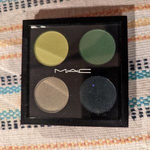 MAC That Trillion Dollar Look Quad